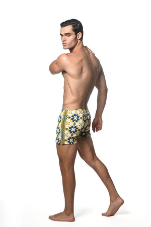 SEERSUCKER SWIM SHORTS W/ MESH LINING