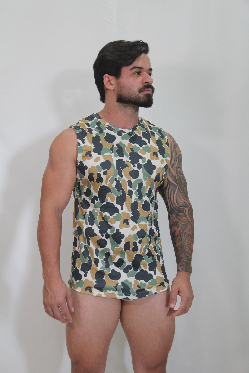 CAMISETA SIN MANGAS CON ESTAMPADO DE MARTINI