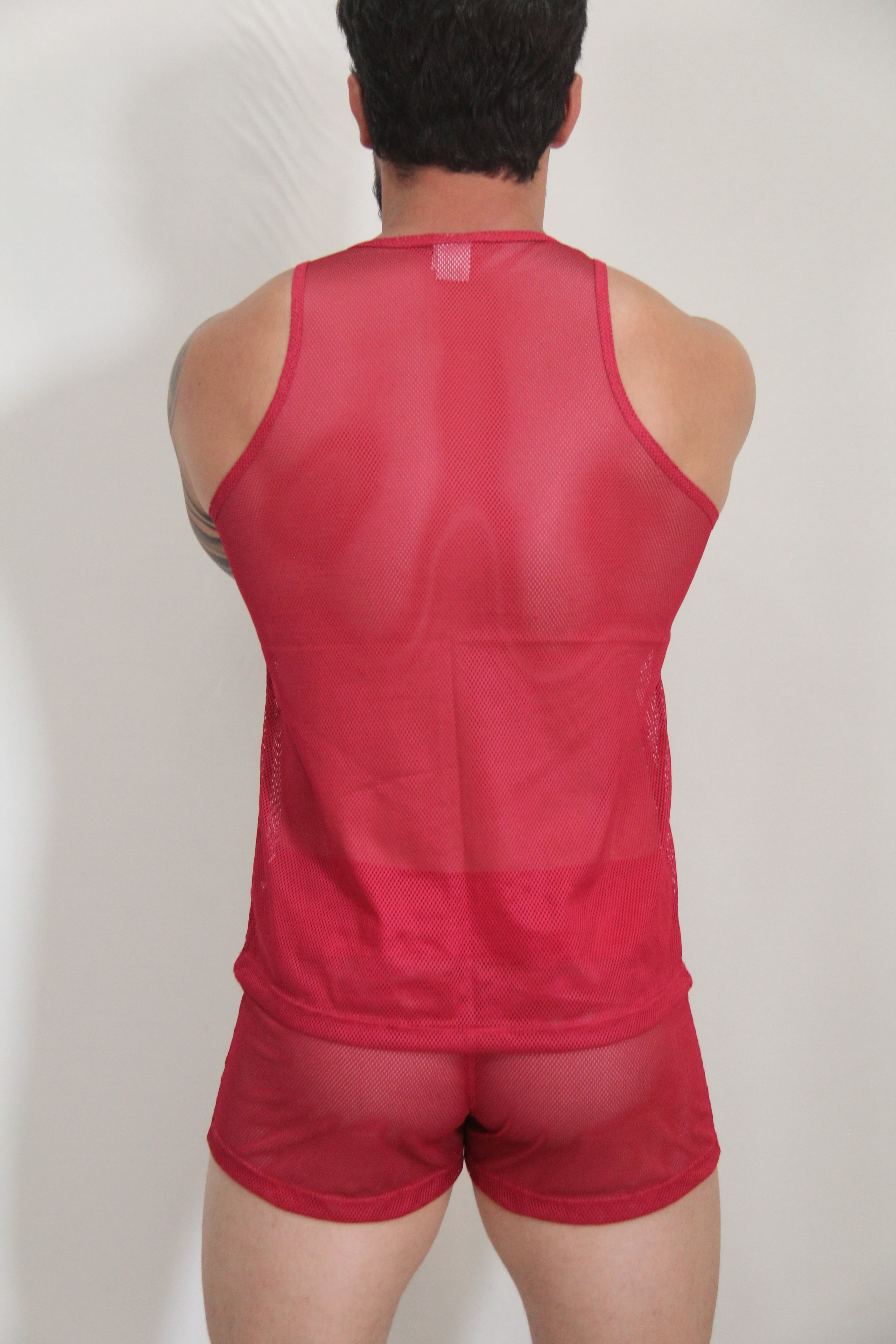 CAMISETA SIN MANGAS TULIO CON ESPALDA NAVEGANTE - 4 COLORES DISPONIBLES