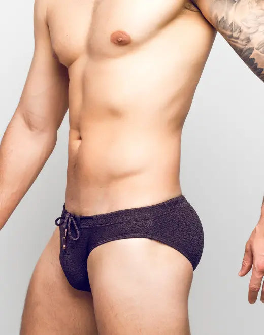 V30 SIGNET SWIM BRIEF