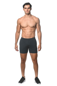 STRIPE STRETCH PERFORMANCE SHORTS