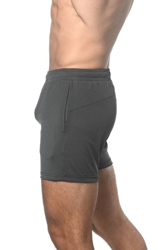 TEXTURED MESH STRETCH PERFORMANCE SHORTS