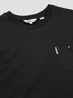 SIGNATURE T-SHIRT WITH CHEST POCKET
